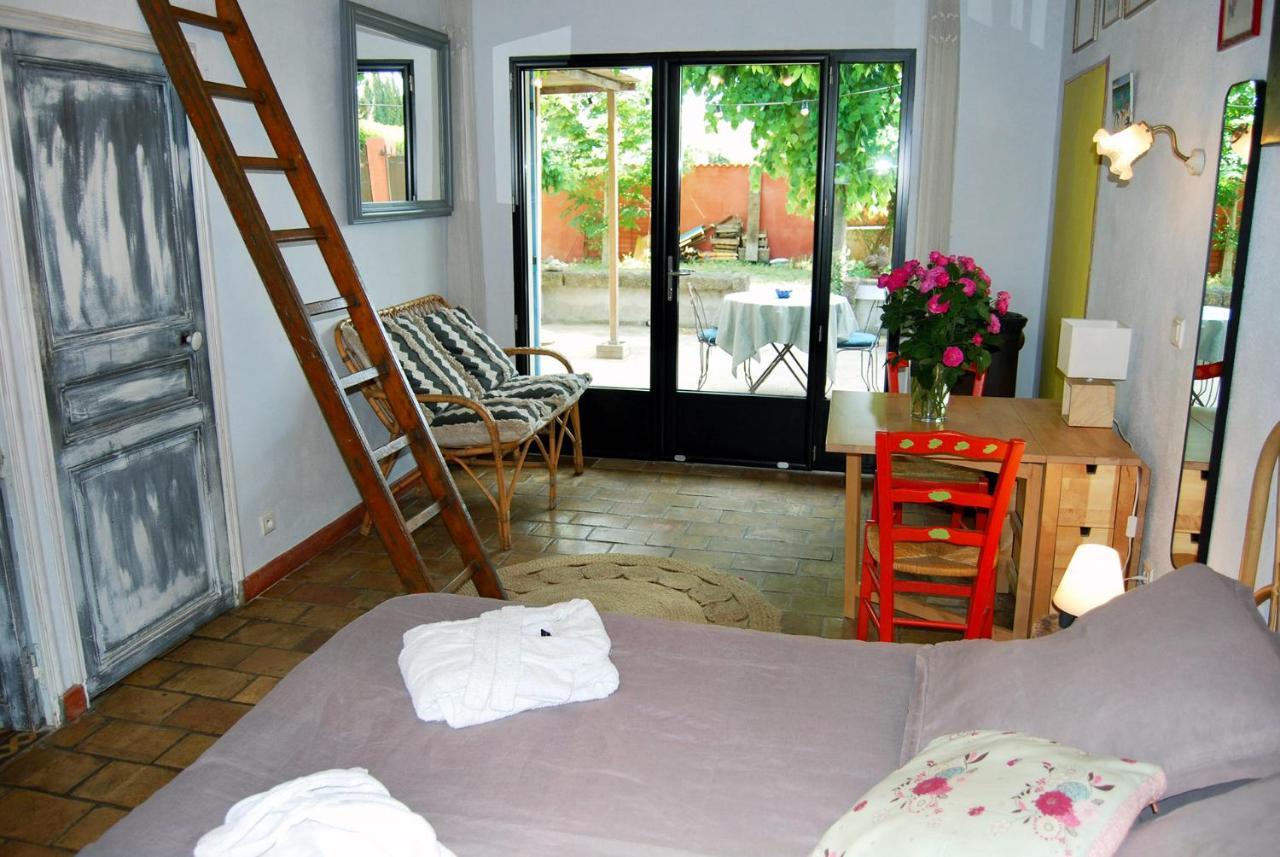 Villa Les Volets Bleus Provence à Salon-de-Provence Extérieur photo